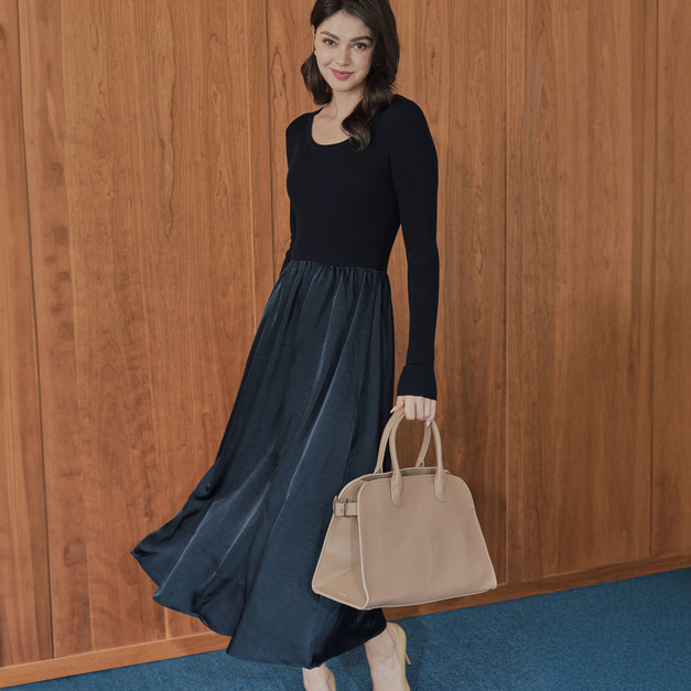 曲珠緞面皇后洋裝 2色（現貨）