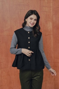 日本皇室金釦背心 2色（現貨）