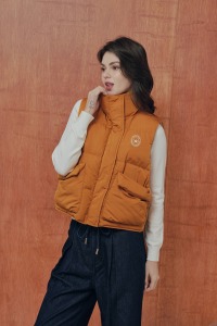 90%白鴨絨大口袋背心 2色（現貨）