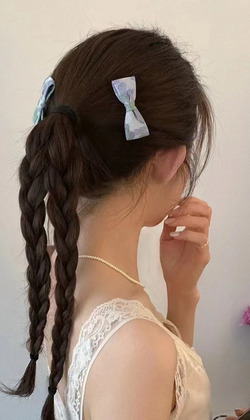 ｜壓夾｜小詩 • 刺繡潑墨蝴蝶結領結 髮夾邊夾髮飾 單只販售