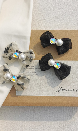 ｜壓夾｜真摯 &bull; 波點蝴蝶結 髮夾髮飾邊夾壓夾鯊魚夾 一對販售