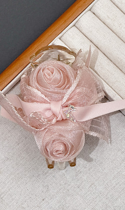 ｜鯊魚夾｜花開 • 歐根紗玫瑰蝴蝶結 髮束髮飾髮夾馬尾夾盤髮夾 單支販售