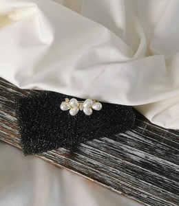 ｜彈簧夾｜如期 ‧ 珍珠花葉 髮夾髮飾瀏海夾 單只販售