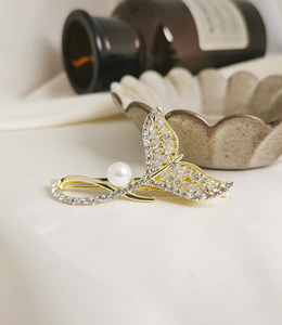 ｜壓夾｜翊翊 ‧ 鋯石魚尾 邊夾瀏海夾 單只販售