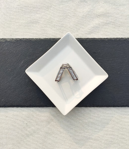 ｜鯊魚夾｜金屬三角鐵塔 髮夾髮飾邊夾壓夾鯊魚夾 單隻販售(高馬尾夾)