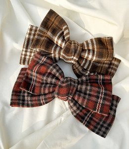 ｜彈簧夾｜如歌的蝴蝶 ‧ 英倫學院風蝴蝶結 髮夾髮飾鯊魚夾 單隻販售