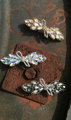 ｜彈簧夾｜淺秋 ‧  水晶蝴蝶結 髮夾髮飾(優雅美麗)