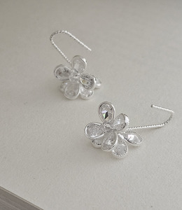 ｜耳飾｜兩朵花 • 鋯石花花 耳勾耳環