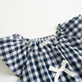 藍白格紋前胸蝴蝶結包屁衣_1