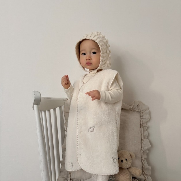 to you | 韓國製・暖呼呼刺繡防踢被 (愛心/恐龍) *冬季新品！