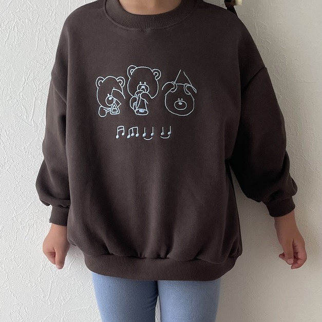 【預購】ammu | 韓國製・ music hey kuma 刺繡衛衣 (咖)