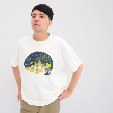 中性寬版one size短袖－貓村的夜空 男生穿