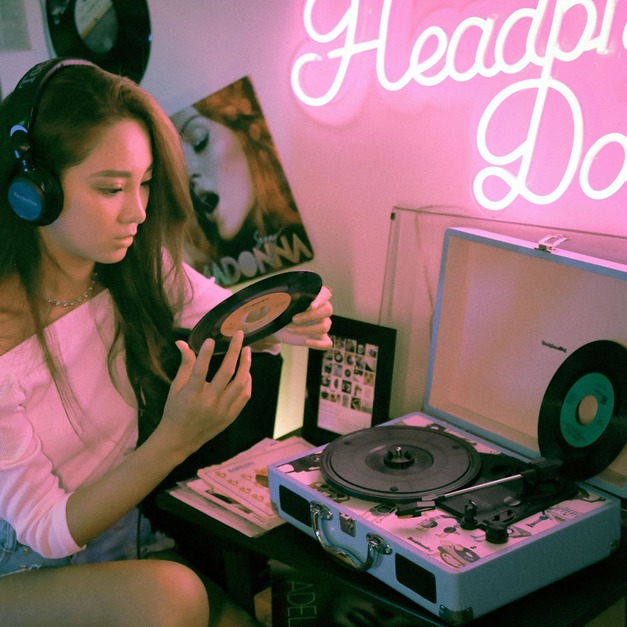 【工作室體驗活動】黑膠唱盤入門體驗課程 附贈一台全新黑膠唱片播放機 (教你教到會)