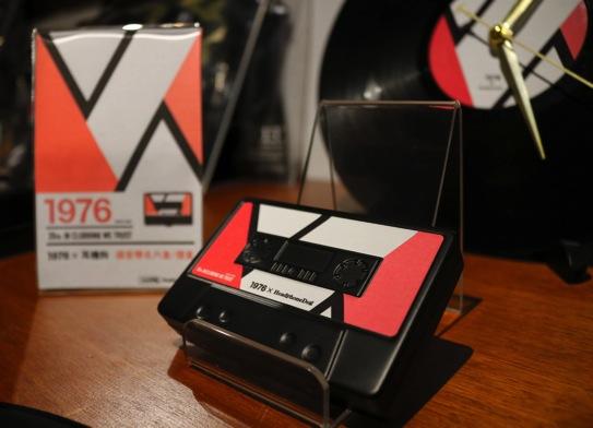 樂團1976x耳機狗20週年紀念聯名
