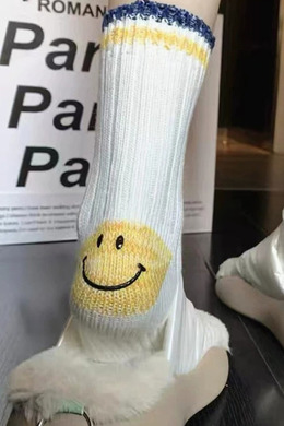 今天也是離快樂這麼近呢 三入組 | 中筒襪