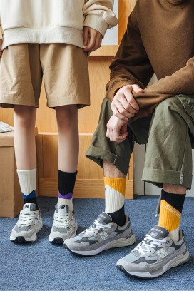 切割的月夜 兩款售 | 中筒襪