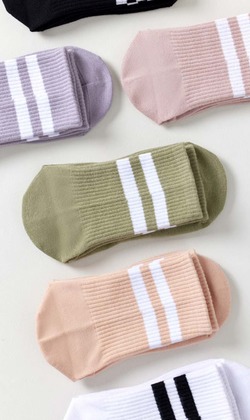 止滑硅膠運動襪 五入組 | 中筒襪