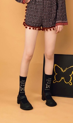 暗夜金邊黑蝴蝶 | 長襪