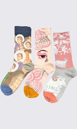 有毒的溫柔外鄉人 三入組 | 長襪