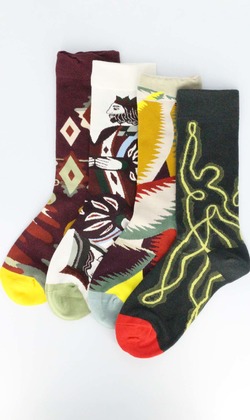 撲克王牌生死鬥 四入組 | 長襪