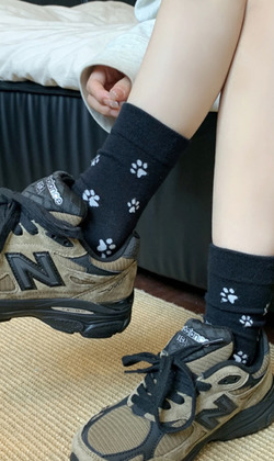 (售完)即使走不動了，也會朝著你過來 三入組 | 中筒襪