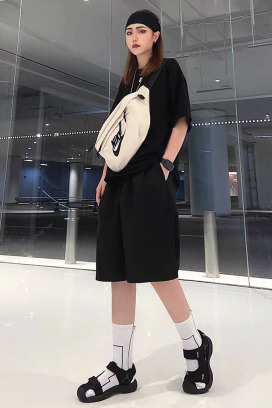 萊納斯工業暗工廠 二入組 | 中筒襪