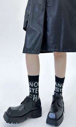 (售完)Urban Static 三入組 | 中筒襪