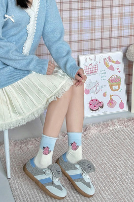 粉貓 四入組 | 中筒襪