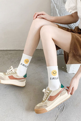 Three Ways to Smile 三入組 | 中筒襪