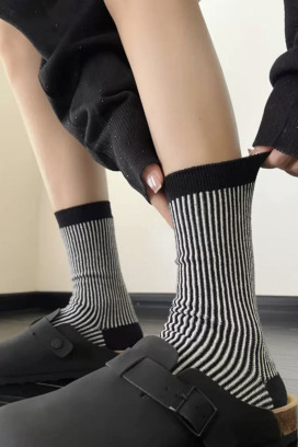 (售完)金銀絲閃耀島 三入組 | 中筒襪