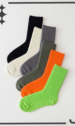經典純色壓紋厚棉襪 | 中筒襪 六色售