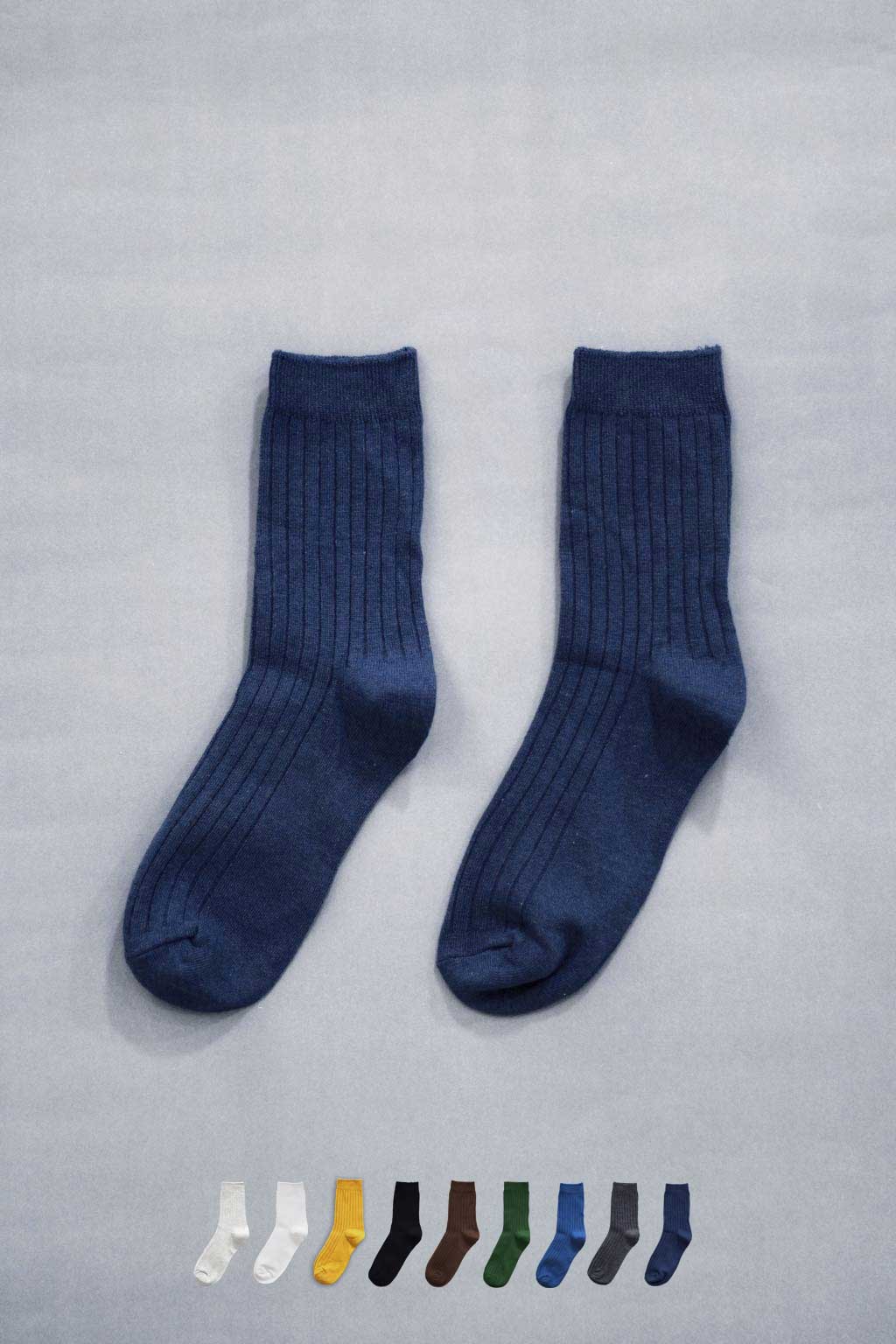 (售完)織紋純色 | 中筒襪 十色售