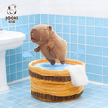 【JOOKI 捉趣】精品娃娃玩偶 泡澡水豚 (16cm) 贈品牌束口袋_3
