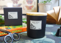 野兔玫瑰-香氛蠟燭200g (田園玫瑰香)