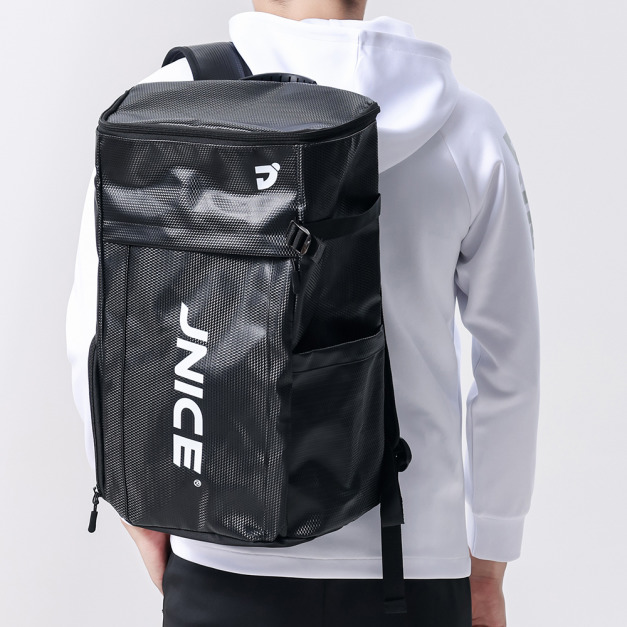紋理科技防水後背包 球拍包 筆電背包-黑