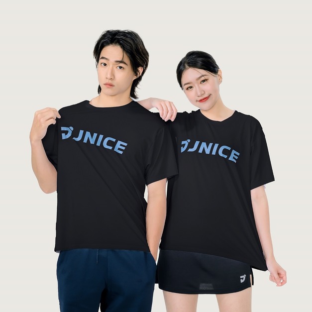 LOGO訓練圓領短TEE-黑