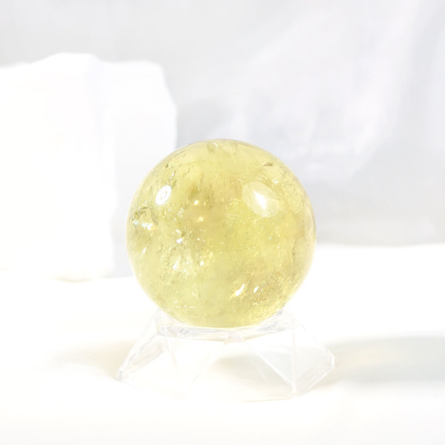 旭日 | 黃水晶球 6.2cm