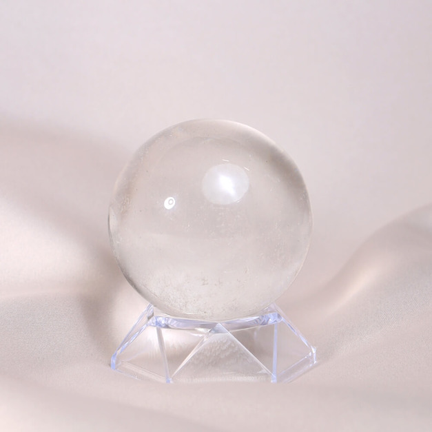純白羽翼 | 頂級白水晶球7cm