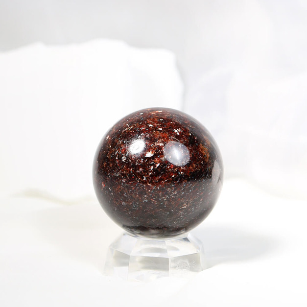健康守護 | 石榴石雲母球 (特殊) 5.8cm