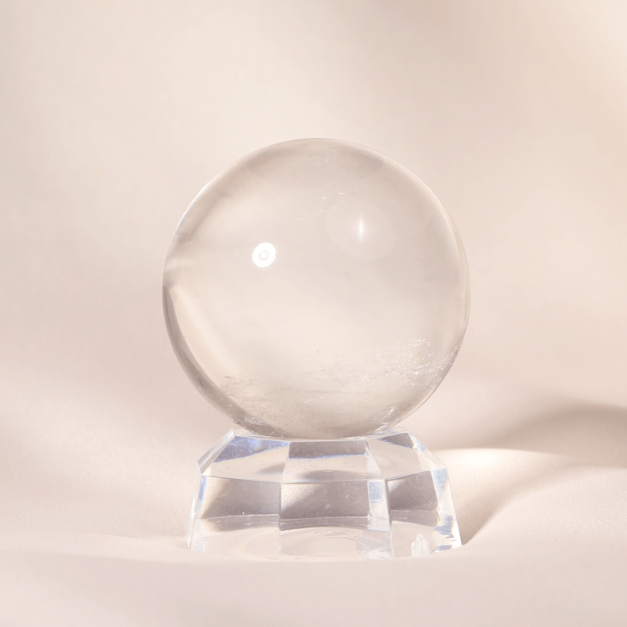 純白羽翼 | 頂級白水晶球5.1cm