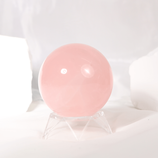 柔粉流雲 | 粉水晶球 6.8cm