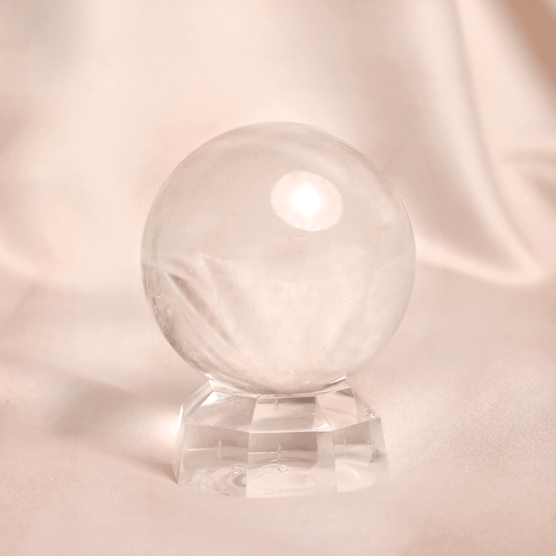 純白羽翼 | 頂級白水晶球5.6cm