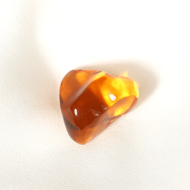 【頂級】黃金之島 | 蜜糖琥珀隨型 長2.4cm