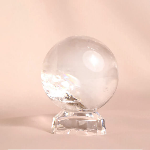 純白羽翼 | 頂級白水晶球6.5cm