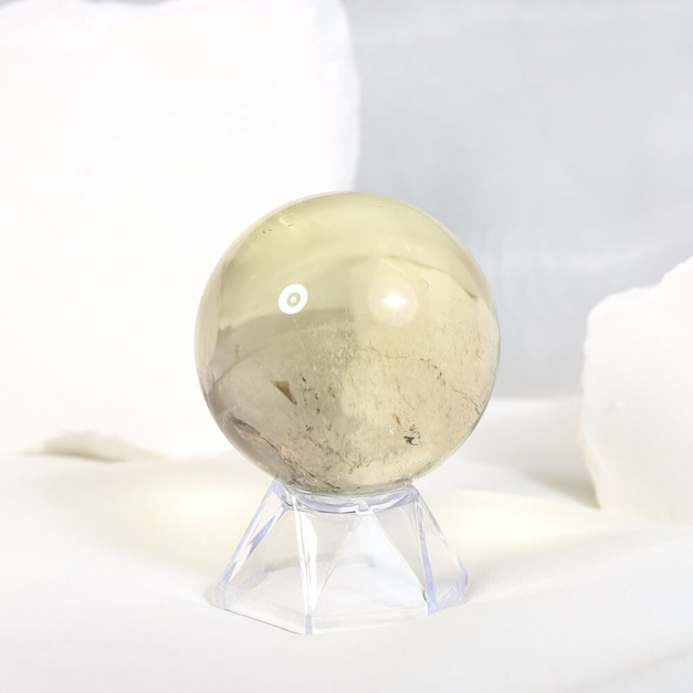 旭日 | 黃水晶球  4.9cm