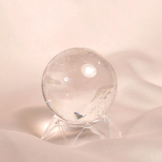 純白羽翼 | 頂級白水晶球 6.1cm