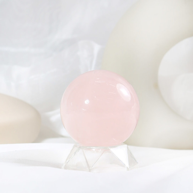 柔粉流雲 | 粉水晶球 5.5cm