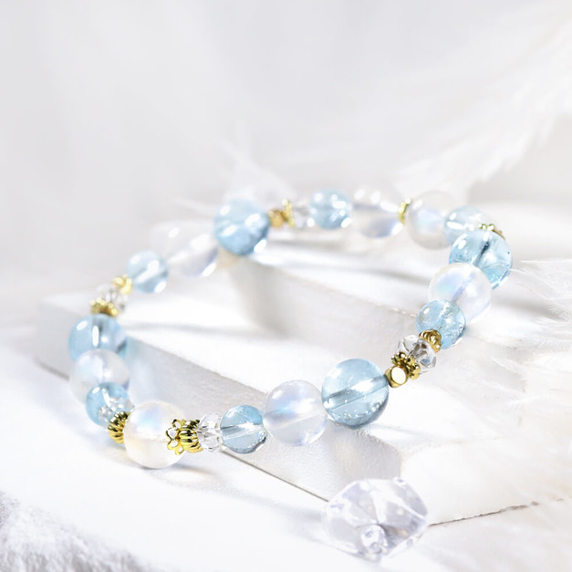 圓月系列｜沁藍 A155拓帕石月光石手鍊