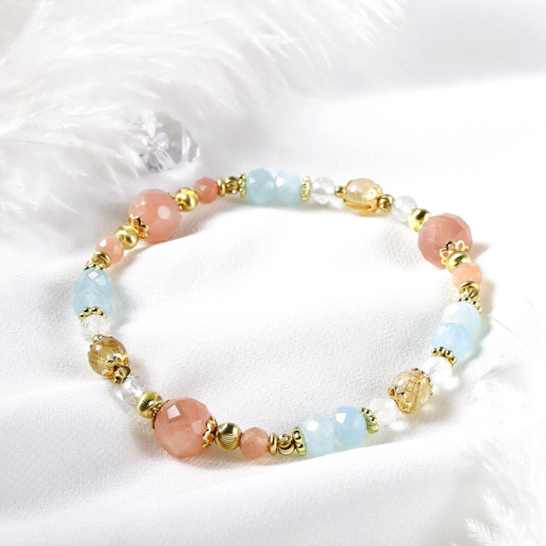 面紗下的藍色眼眸 | A158橙月光鈦晶海藍寶手鍊