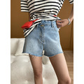 不規則腰頭水洗牛仔短褲